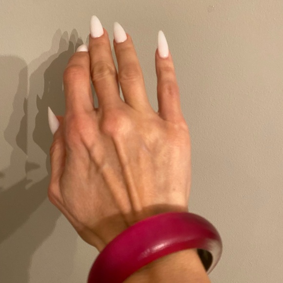 Chic Pink Bangle Bracelet - Picture 5 of 5